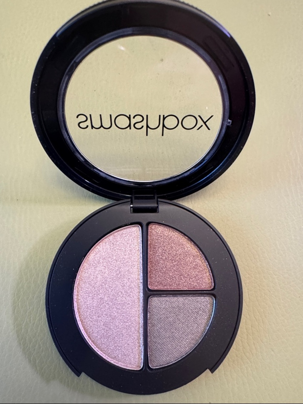 Smashbox Photo Edit Eye Shadow Trio - Showmance - Picture 4 of 5